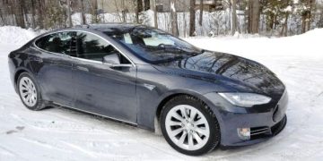 découvrez notre sélection de tesla d'occasion rigoureusement surveillées. chaque véhicule passe par des inspections détaillées pour garantir qualité, sécurité et performance. faites le choix d'une conduite durable et fiable avec nos modèles certifiés.