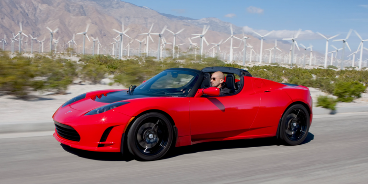 découvrez les étapes clés de tesla dans le domaine des voitures électriques, de l'innovation technologique à l'adoption massive. plongez dans l'univers de l'électromobilité avec tesla et explorez comment ces véhicules révolutionnent notre façon de conduire et de penser la mobilité.