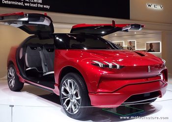 découvrez l'histoire fascinante des voitures emblématiques qui symbolisent l'alliance et les rivalités entre les états-unis et la chine. plongez dans l'univers automobile où design, performance et culture se rencontrent, révélant des modèles iconiques qui ont marqué les esprits de part et d'autre du pacifique.