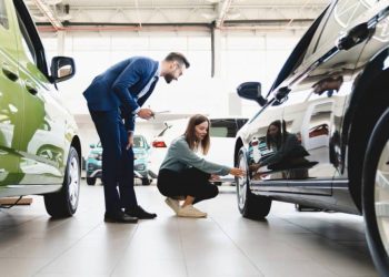 Conseil achat voiture occasion chez un concessionnaire : le guide complet