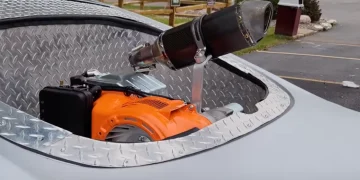 Recharger une Tesla avec un groupe électrogène : est-ce possible ?