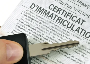 Vérifier l&rsquo;immatriculation d&rsquo;un véhicule en ligne : services et démarches