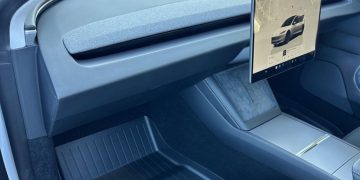 découvrez les robotaxis tesla avec conducteur : une technologie avancée alliant sécurité, confort et innovation pour une nouvelle expérience de mobilité urbaine.