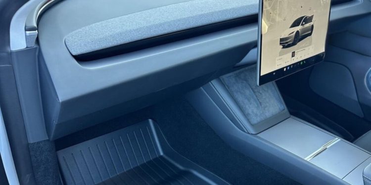 découvrez les robotaxis tesla avec conducteur : une technologie avancée alliant sécurité, confort et innovation pour une nouvelle expérience de mobilité urbaine.