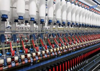 découvrez les innovations à venir de tesla en 2026, avec des avancées technologiques révolutionnaires et des modèles futuristes.