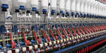 découvrez les innovations à venir de tesla en 2026, avec des avancées technologiques révolutionnaires et des modèles futuristes.