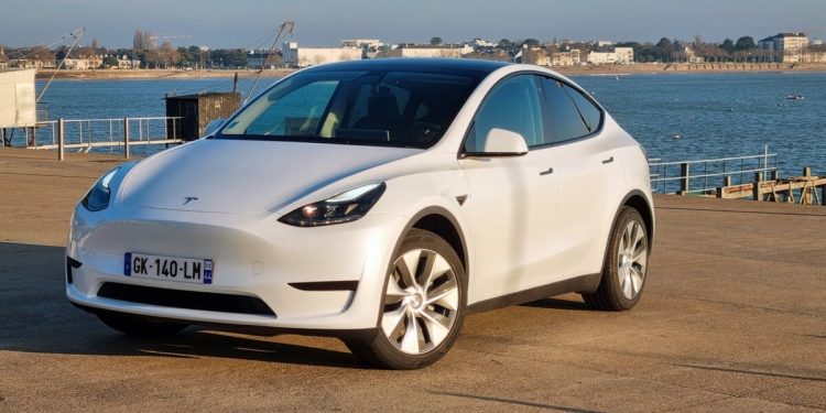 découvrez pourquoi la tesla model 3 propulsion est un choix incontournable : performance, autonomie, design et technologies innovantes. apprenez tout sur ses avantages et faites le bon choix.