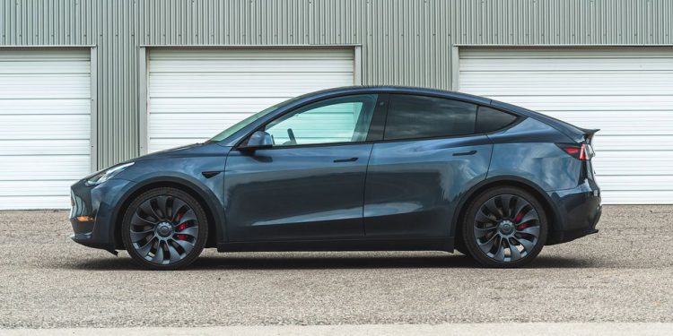 tesla envisage un rappel potentiel de 2,8 millions de véhicules pour garantir la sécurité et la qualité de ses automobiles. découvrez les détails de cette opération importante.