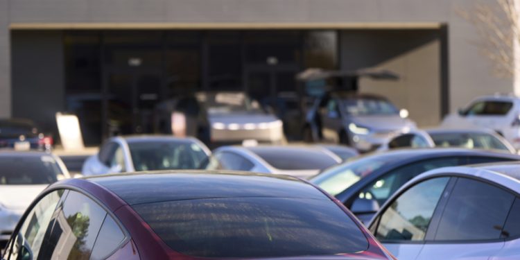 Tesla prévoit de générer 1 000 nouveaux emplois dans son usine allemande d’ici la fin juin