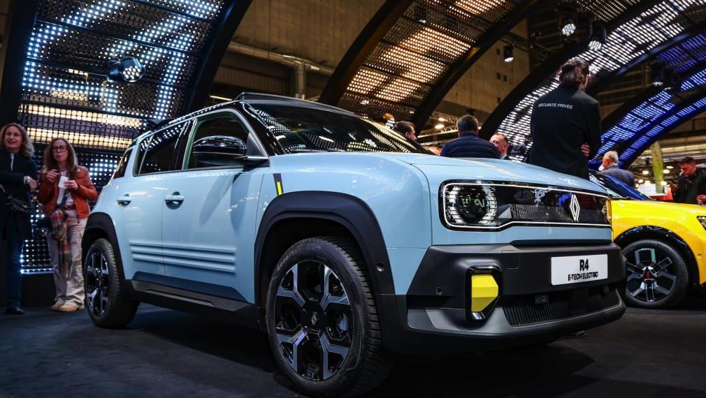 découvrez le suv urbain tesla à seulement 25 000 €, alliant design innovant, technologie de pointe et performance écologique pour une conduite durable en ville.