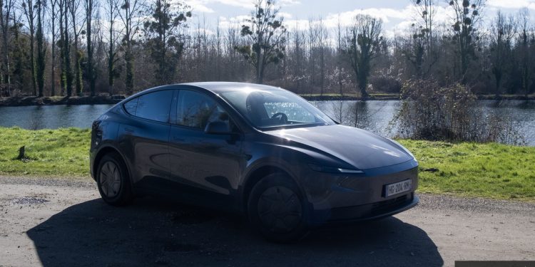 La Tesla Model Y : Première voiture mondiale à valider la nouvelle norme révolutionnaire de conduite