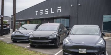 tesla augmente les tarifs de recharge au kwh sans abonnement, impactant les coûts pour les utilisateurs de ses véhicules électriques. découvrez les nouvelles modalités et les raisons de cette hausse.