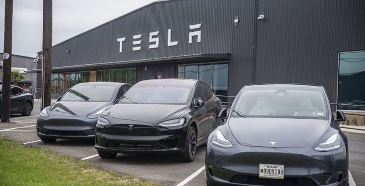 tesla augmente les tarifs de recharge au kwh sans abonnement, impactant les coûts pour les utilisateurs de ses véhicules électriques. découvrez les nouvelles modalités et les raisons de cette hausse.