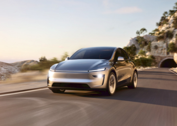 Tesla impose désormais un abonnement pour activer la conduite autonome en Europe