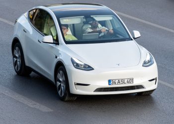 Tesla rappelle des milliers de Model Y à cause d&rsquo;un défaut surprenant et presque amusant