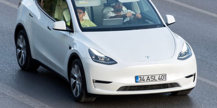 Tesla rappelle des milliers de Model Y à cause d&rsquo;un défaut surprenant et presque amusant