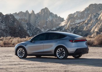 Tesla rappelle des milliers de Model Y à cause d&rsquo;une étiquette manquante : un détail crucial négligé