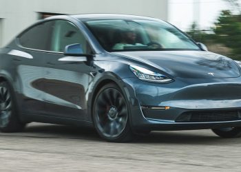 tesla rappelle le model y en raison d'un défaut surprenant affectant la sécurité et la performance du véhicule. découvrez les détails et les mesures à prendre.