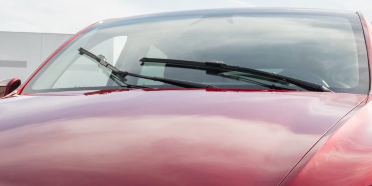tesla rebondit sur un marché clé tandis que byd rencontre des difficultés, analyse des performances et enjeux actuels dans l'industrie automobile.