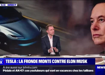 tesla réduit les salaires de ses employés et demande la levée du secret médical, suscitant des débats sur la confidentialité et les conditions de travail au sein de l'entreprise.