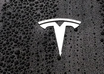 Tesla met fin à un différend d&rsquo;approvisionnement en graphite avec Syrah Resources